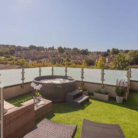 Stylish Penthouse Apartment With Hot Tub Μπαθ Εξωτερικό φωτογραφία
