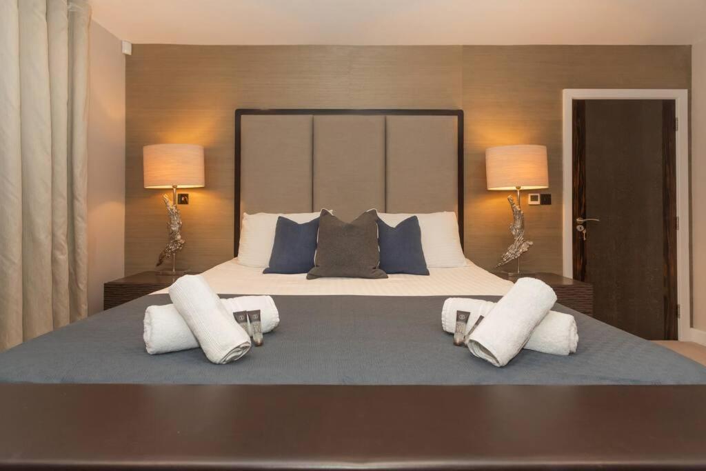 Stylish Penthouse Apartment With Hot Tub Μπαθ Εξωτερικό φωτογραφία