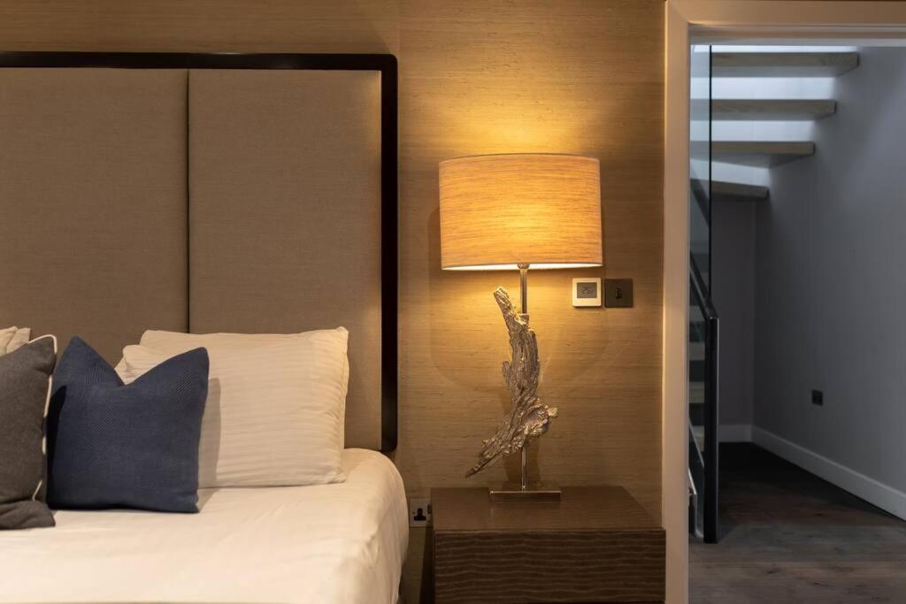 Stylish Penthouse Apartment With Hot Tub Μπαθ Εξωτερικό φωτογραφία